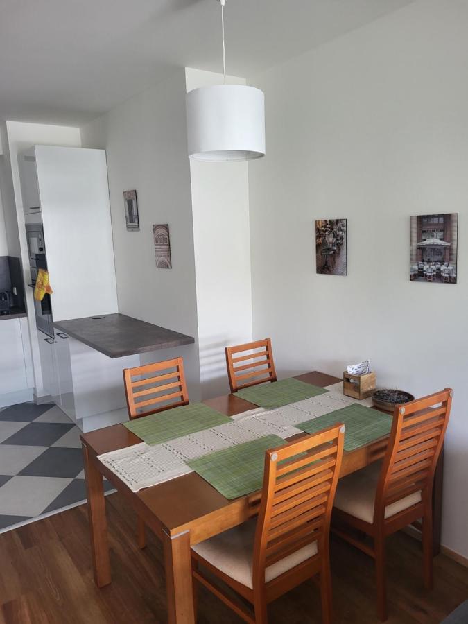 New Apartment In Karlin, Praha 8, Close To Center Экстерьер фото