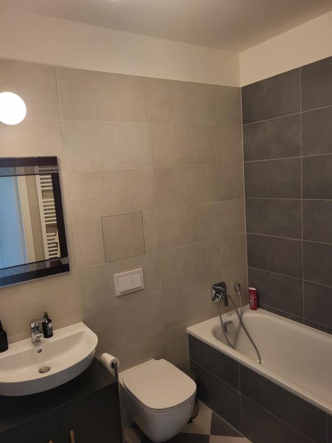 New Apartment In Karlin, Praha 8, Close To Center Экстерьер фото